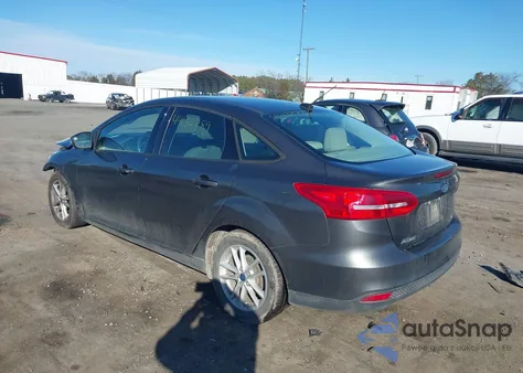 2015 Ford Focus Se z USA, uszkodzony, nr VIN 1FADP3F29FL250356